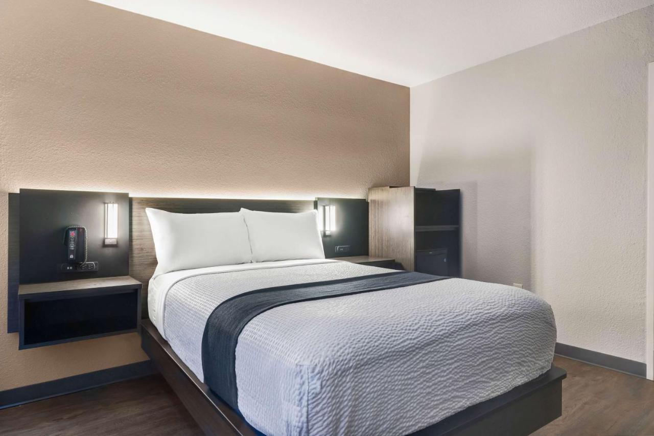 Motel 6-Issaquah, Wa - Seattle - East Екстер'єр фото
