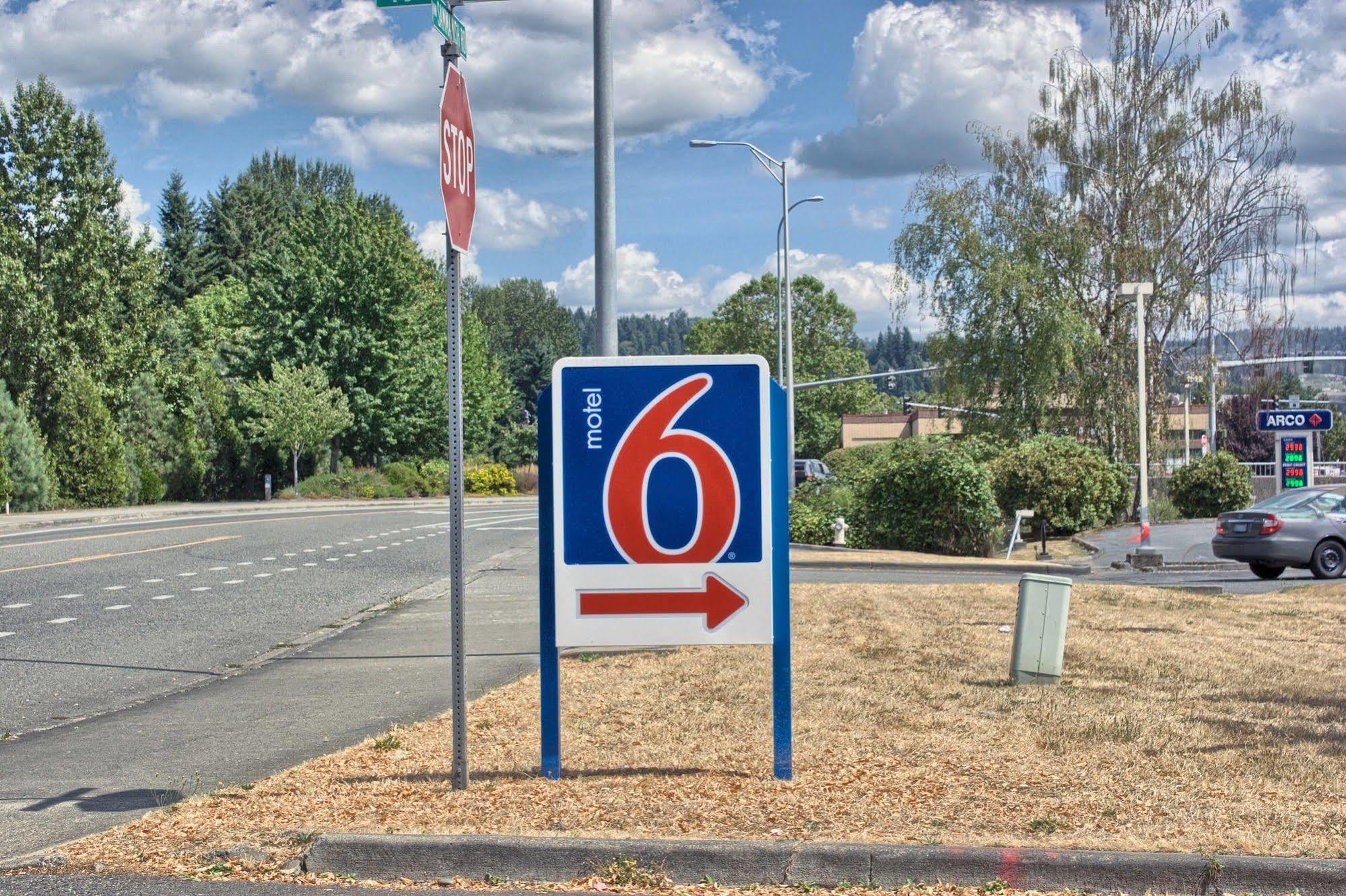Motel 6-Issaquah, Wa - Seattle - East Екстер'єр фото